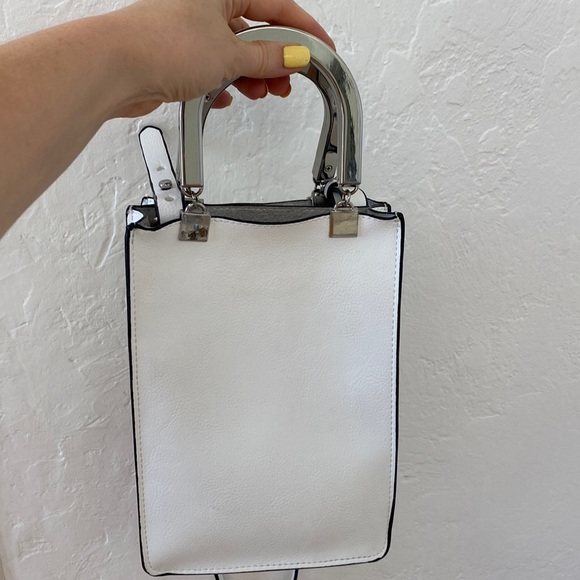 Zara mini tote white leather metallic handles crossbody bag - Picture 2 of 9